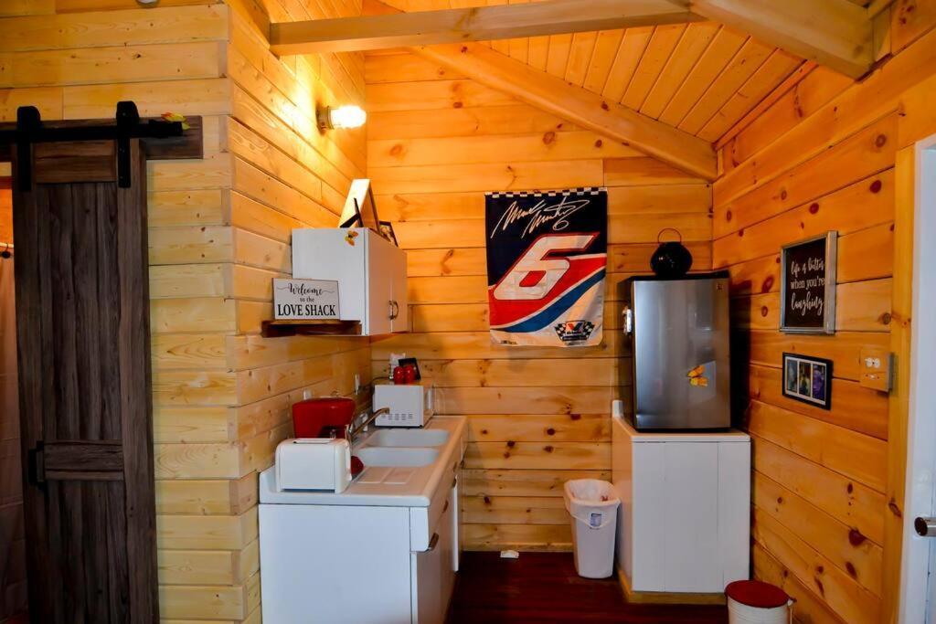 Foxtail Orchards - The Iron Horse Villa Tazewell Екстериор снимка